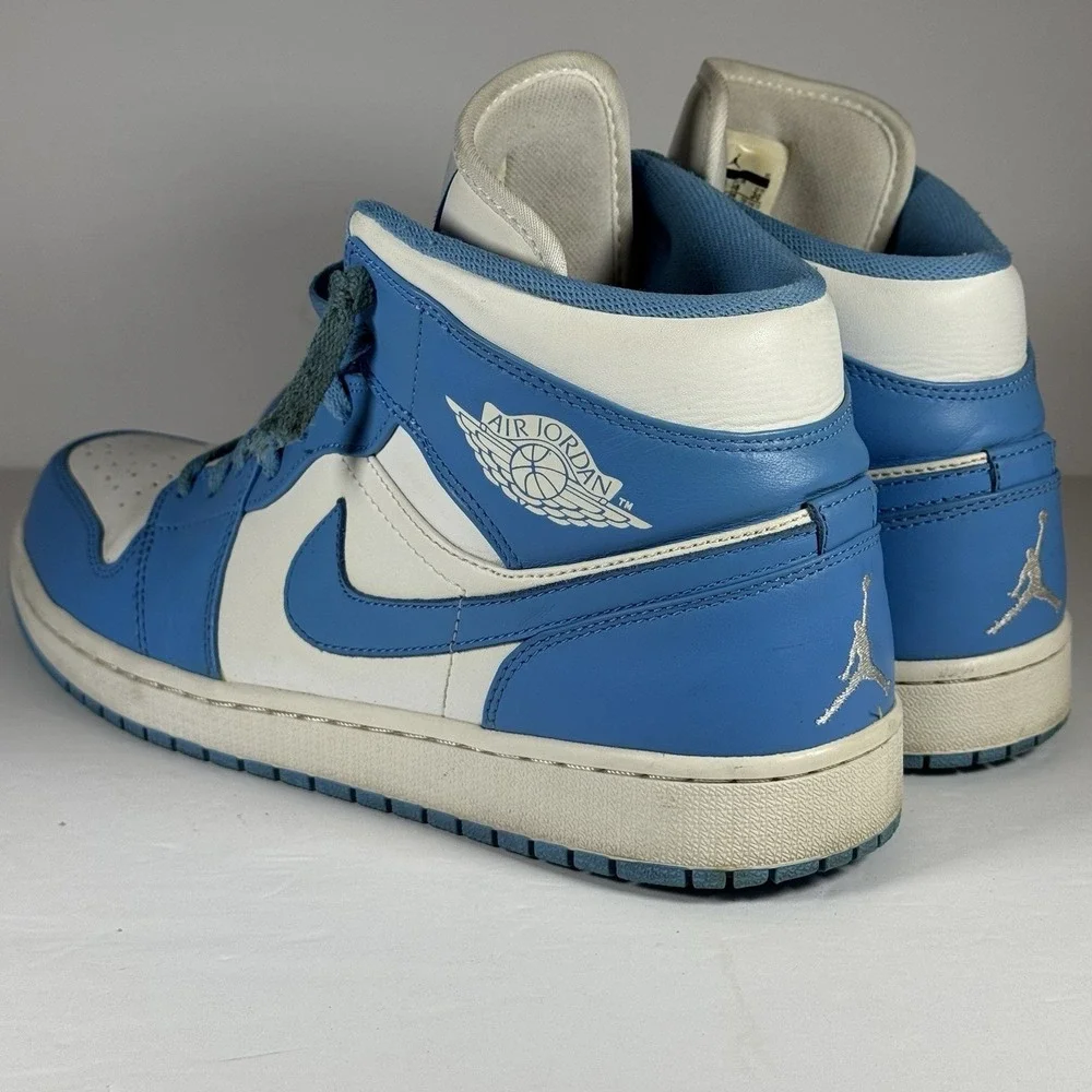 Air Jordan 1 Mid University‎ Blue White Mens Sneakers 554724-106 Size 12 2012